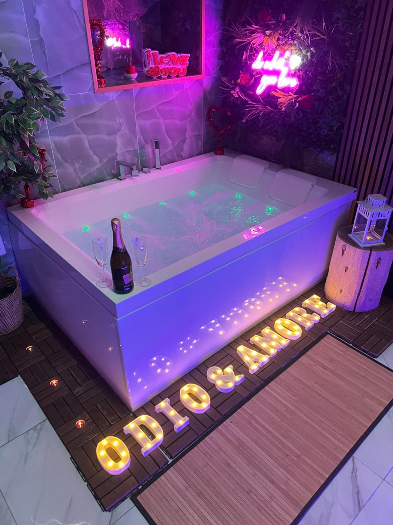 Magia Luxury Room & Spa 泰卡斯 外观 照片